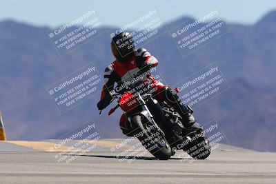 media/Mar-24-2025-Moto Forza (Mon) [[57ce5c5cff]]/3-Beginner Group/Session 4 (Turn 9)/